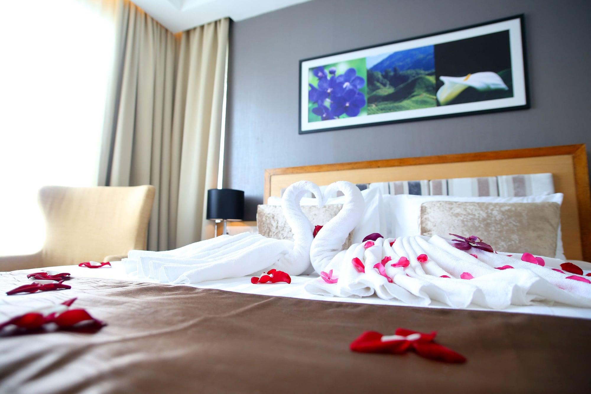 Tenera Hotel Bangi Εξωτερικό φωτογραφία A bedroom at the hotel