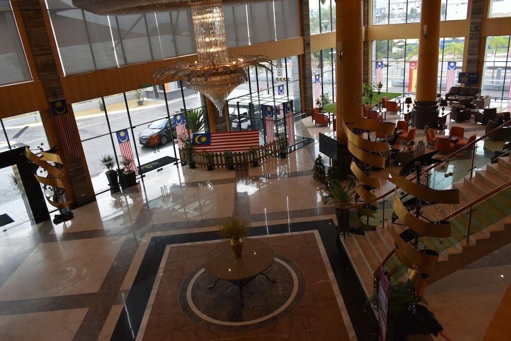 Tenera Hotel Bangi Εξωτερικό φωτογραφία Lobby